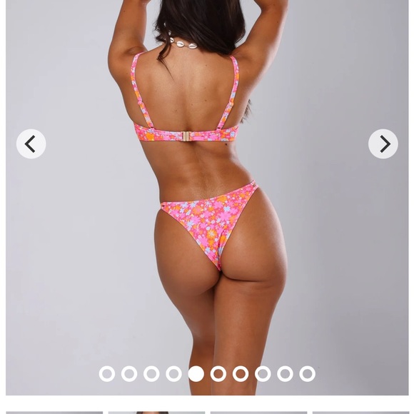 Kulani Kinis Raspberry Rose Ditzy Underwire Bra Bikini Top - Size Small - Picture 4 of 4